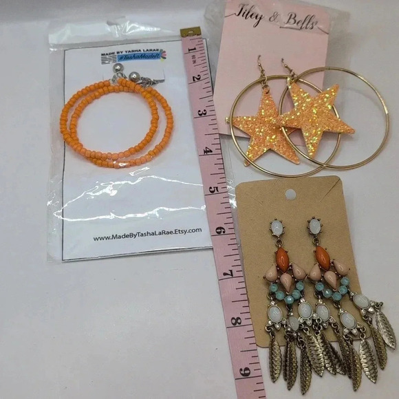 Bundle of three orange earrings - 2 NWT Earrings Bold & Beautiful Dangle acrylic - Picture 5 of 9